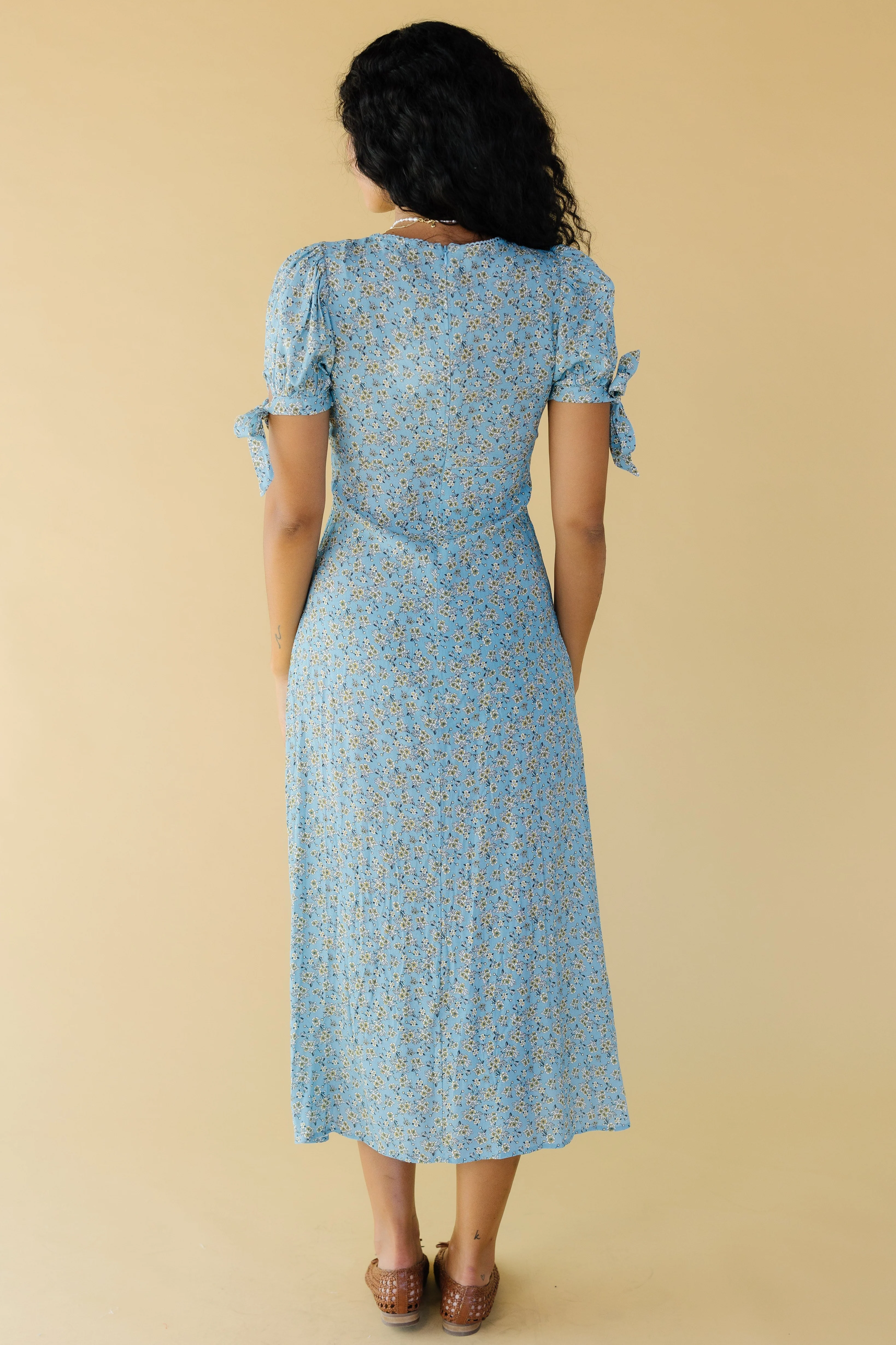 Blue Floral Midi Dress - Image 5