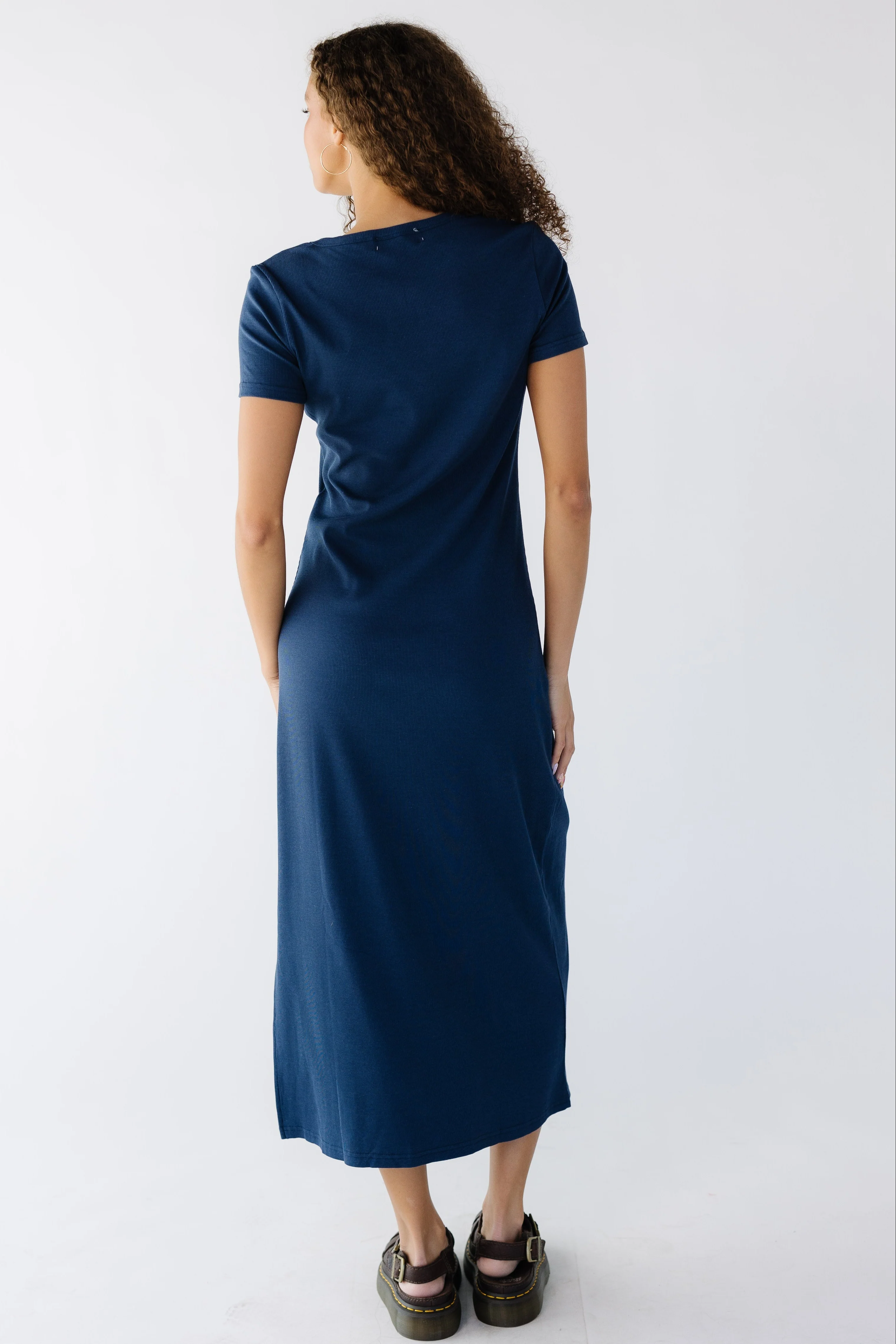 Brass & Roe The Ribbed Classic Dress - Image 4