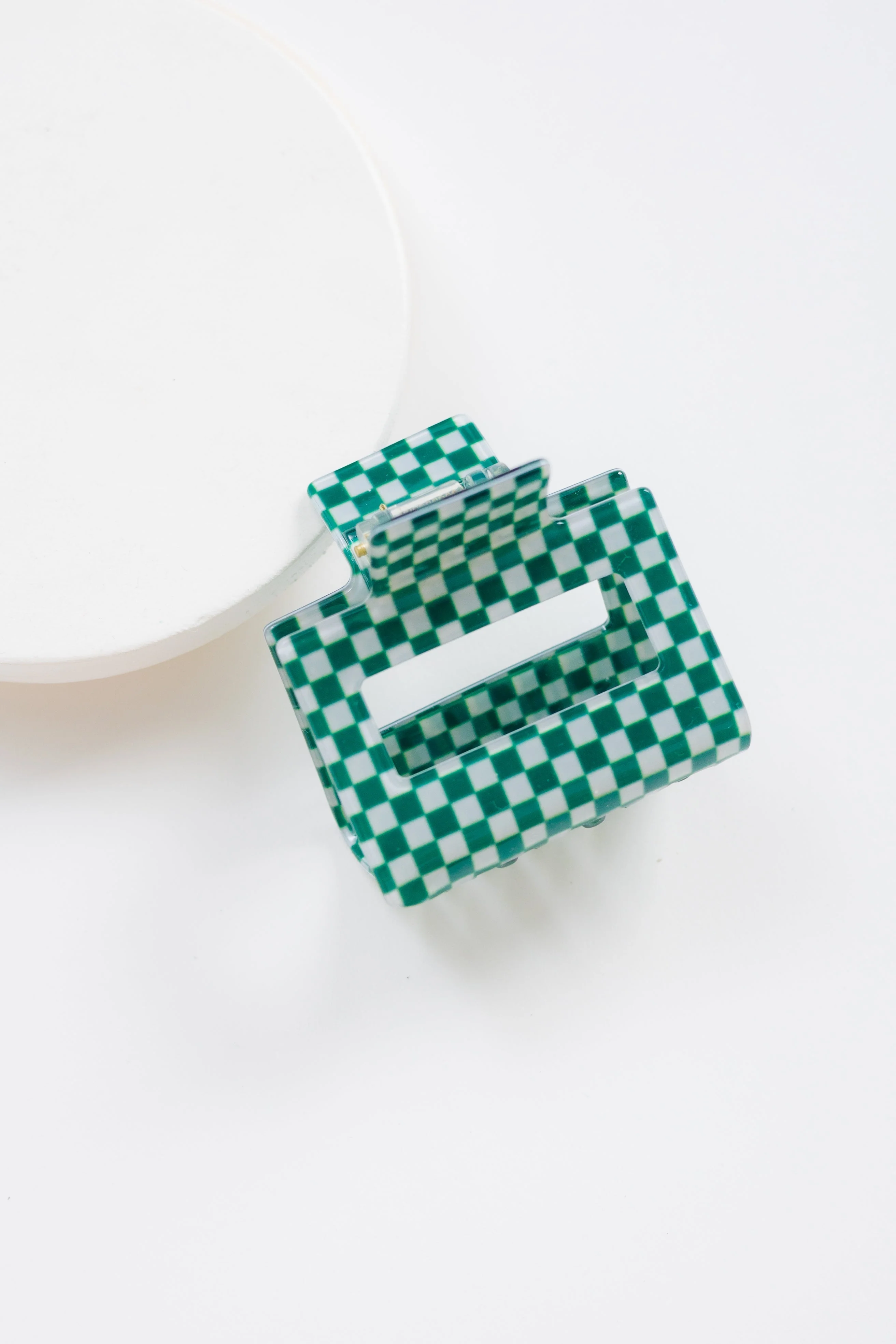 Cove Everly Checker Hair Claw - Image 14