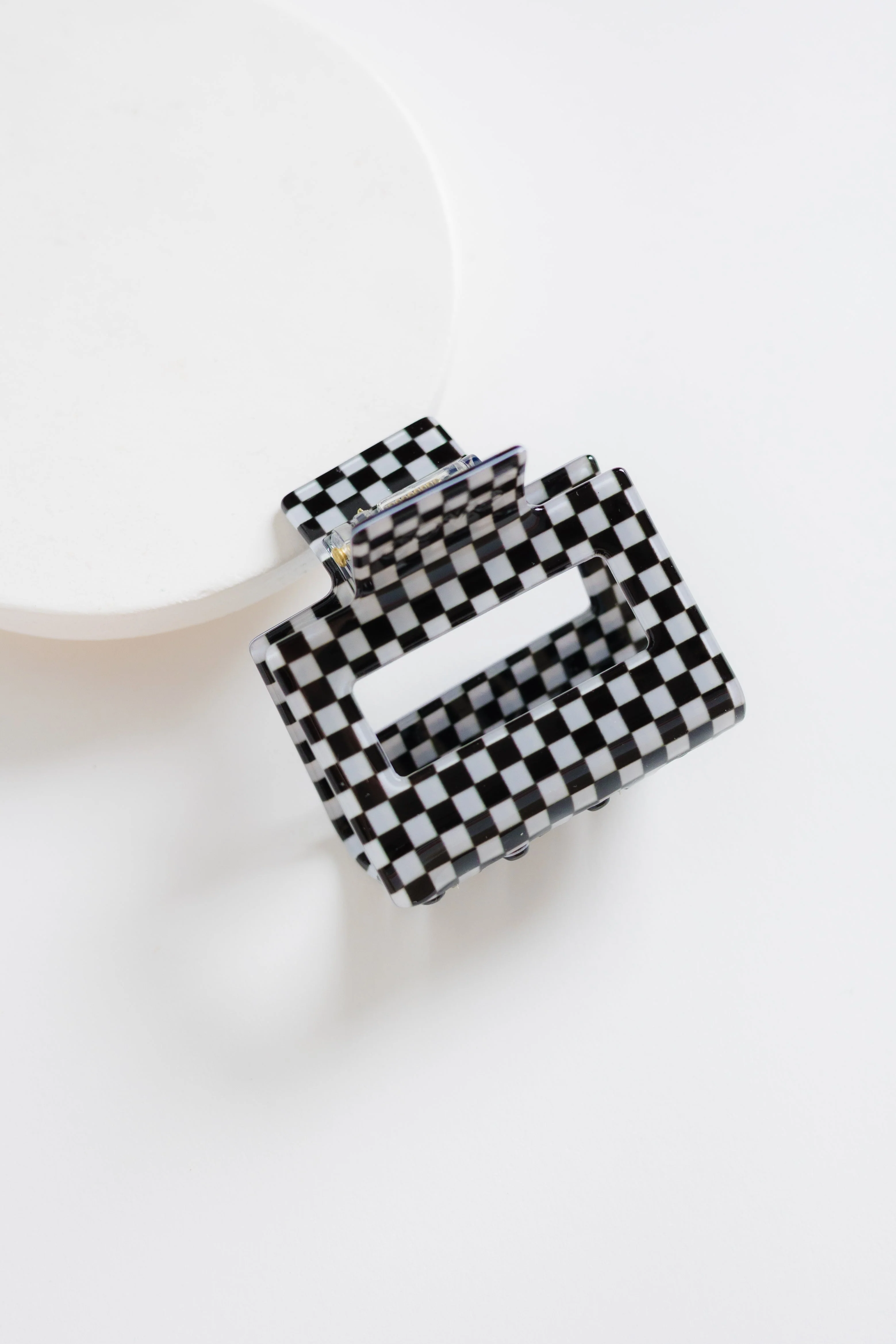 Cove Everly Checker Hair Claw - Image 19
