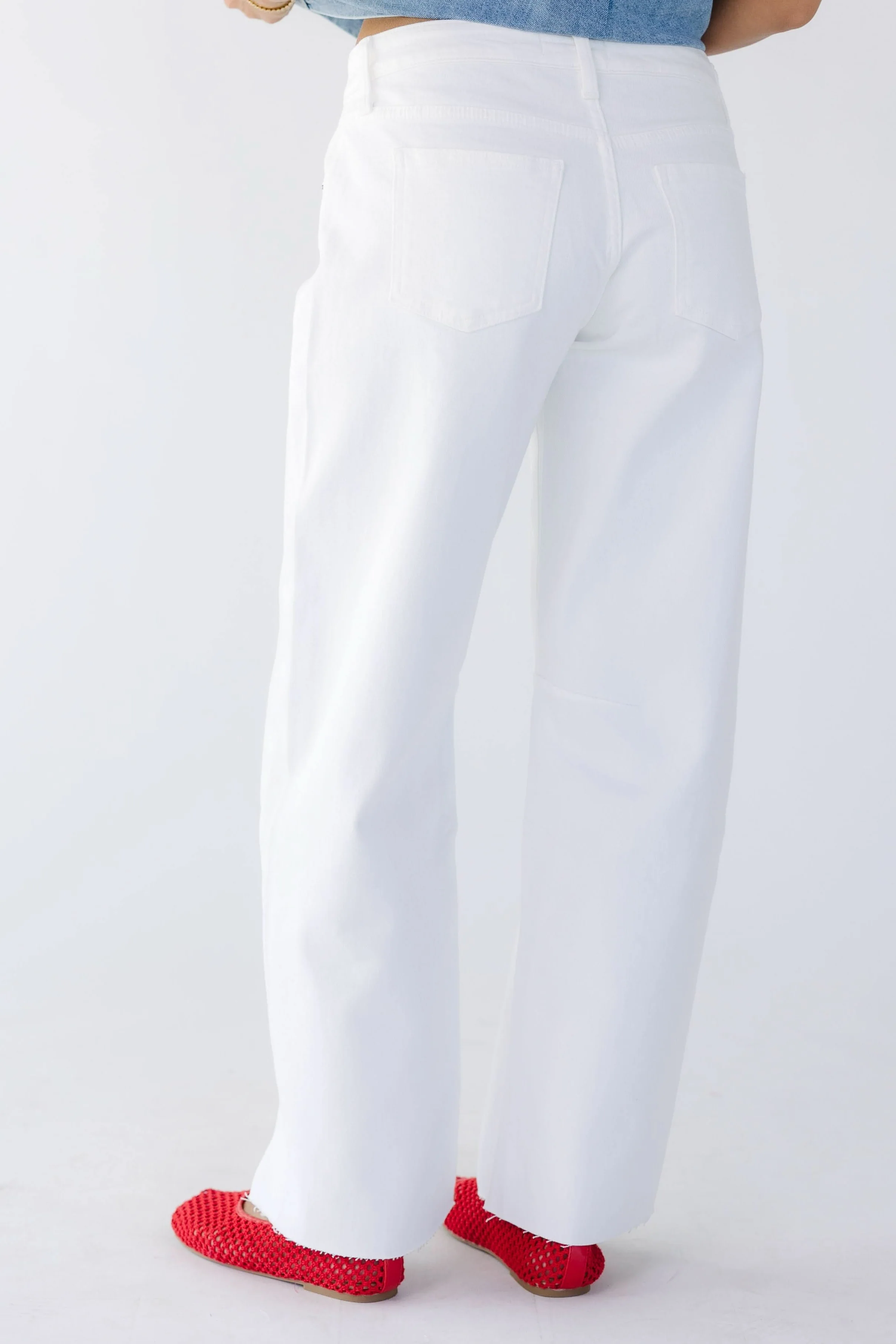 Mid Rise Barrel Jean - Image 4